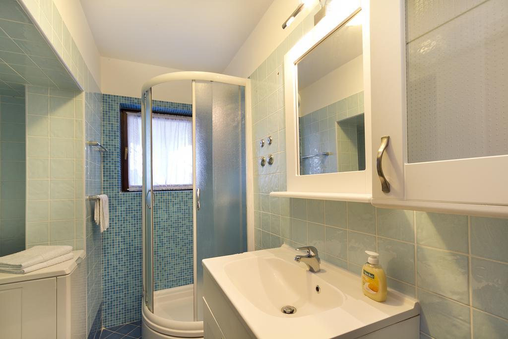 Apartments Rajkovic Labin Szoba fotó