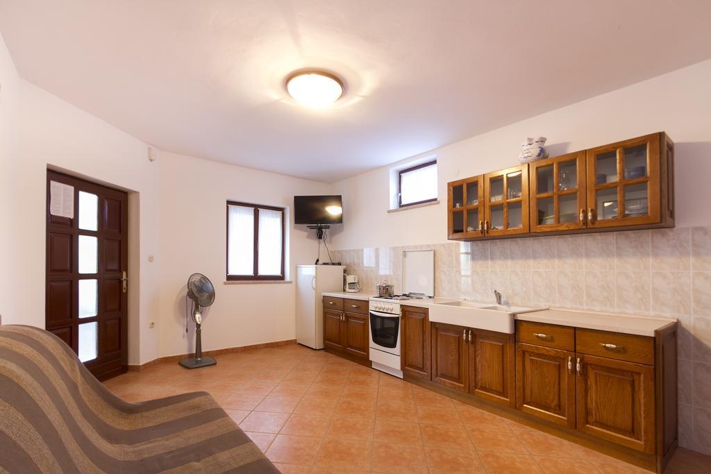 Apartments Rajkovic Labin Szoba fotó